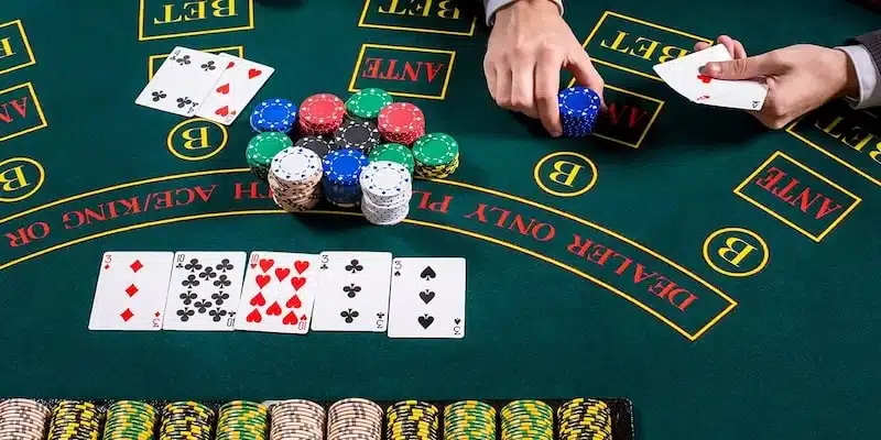 Các mẹo nhỏ để chơi poker dành chiến thắng nhanh